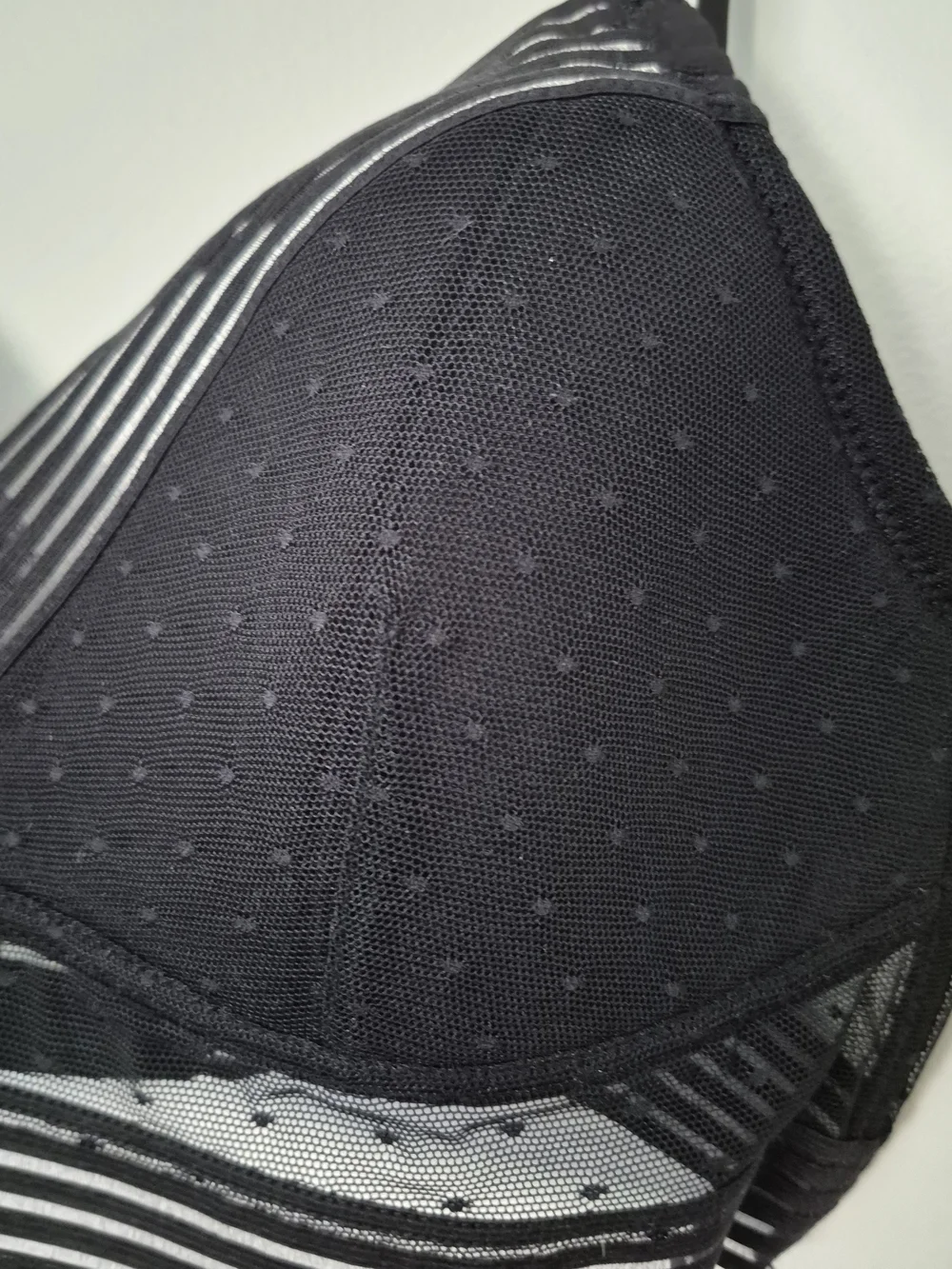 Low Back Backless Wireless Lace U Bra Black Size L NWOT